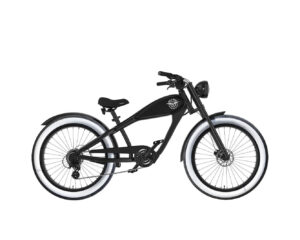 Rechte Seitenansicht eines schwarzen Cruiser-E-Bikes von MC E-Bike mit dem Namen Max E-CoffeeCruiser: Schwarzer Rahmen, schwarzer Tank, schwarzer Sattel und schwarze, Weißwandreifen