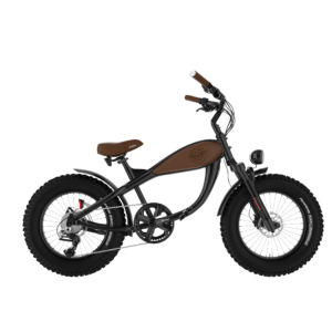 Rechte Seitenansicht eines schwarzen E-Bikes mit dem Namen Mid E-CoffeeCruiser. Schwarzer Rahmen, brauner Tank aus Leder, brauner Sattel und braune Griffe, schwarze Fatbike-Reifen, Produktbild