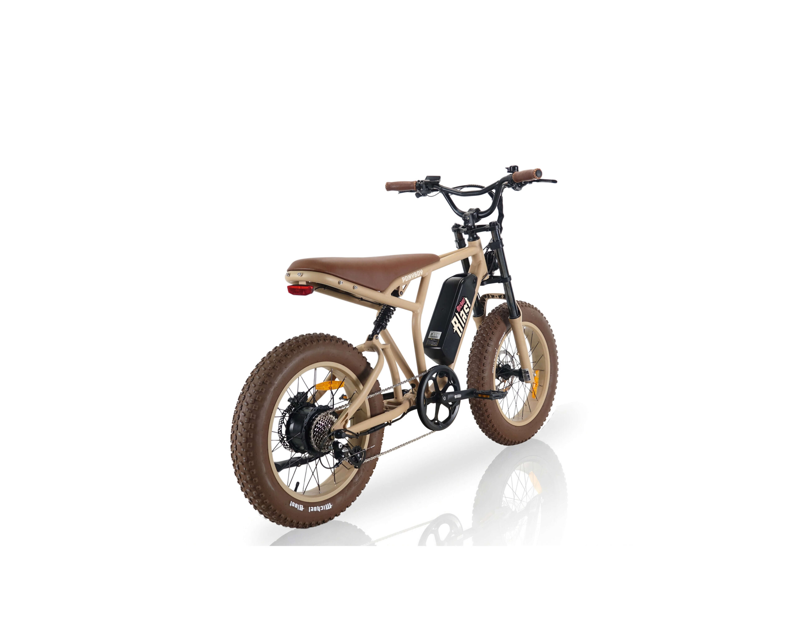 mb-ponyboy-s-full-suspension-e-bike-sand-perspektive-hinten